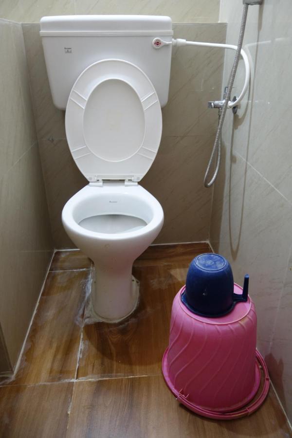 Hotel Hcb Brahmapur Экстерьер фото